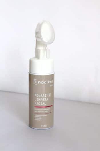Mousse de Limpeza Facial com Escova de Silicone 150ml — NoClima Viver